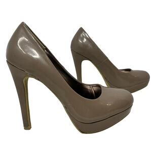 Steve Madden Reta Platform Pumps Sz 7.5 Faux Leather Nude Stilettos Coquette